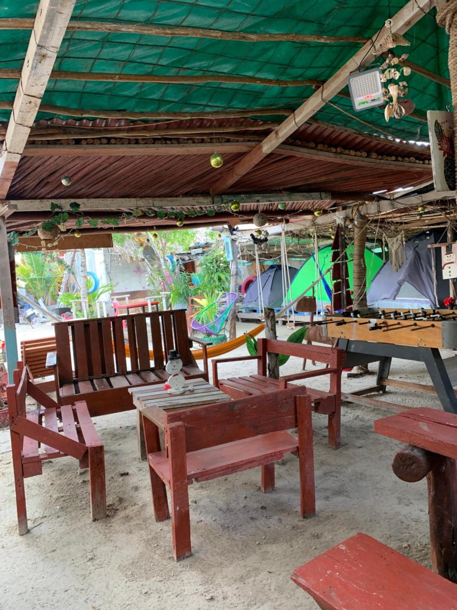 Casa De Los Santos Camping Y Eco Cabanas Isla Holbox Exteriör bild